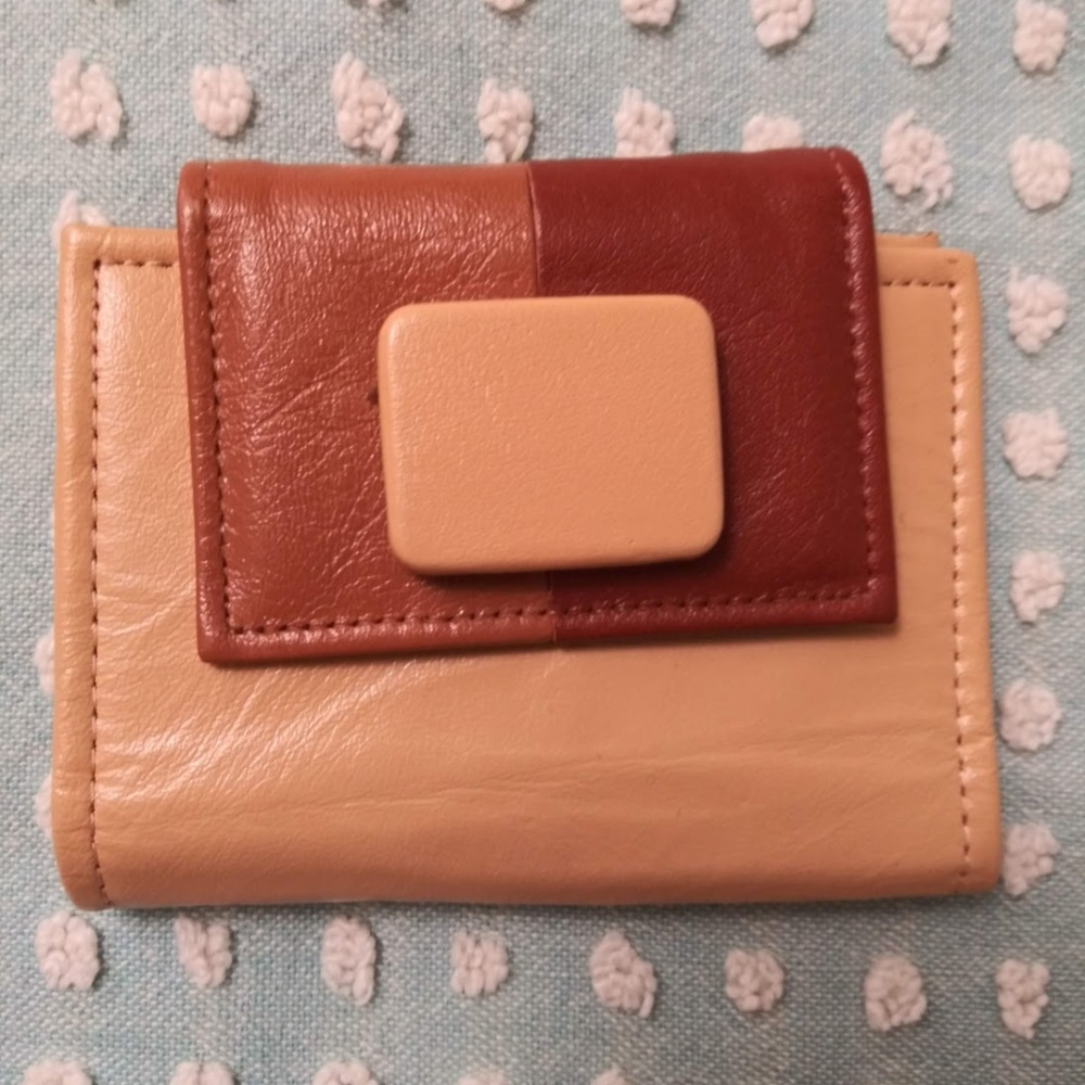 Vtg  Buxton Key-Tainer New w/Tag Old School Style New with Tag from the 1970s